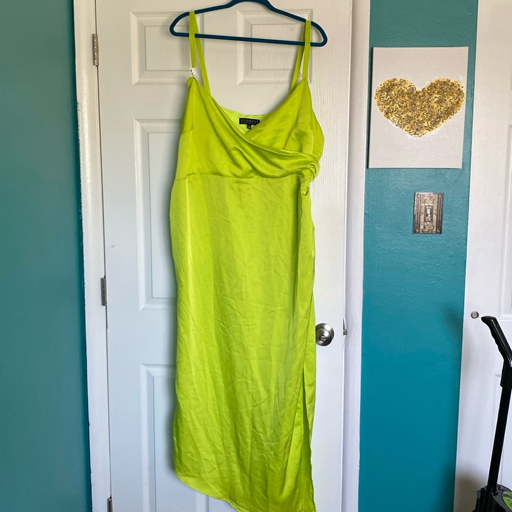 Eloquii chartreuse satin like dress